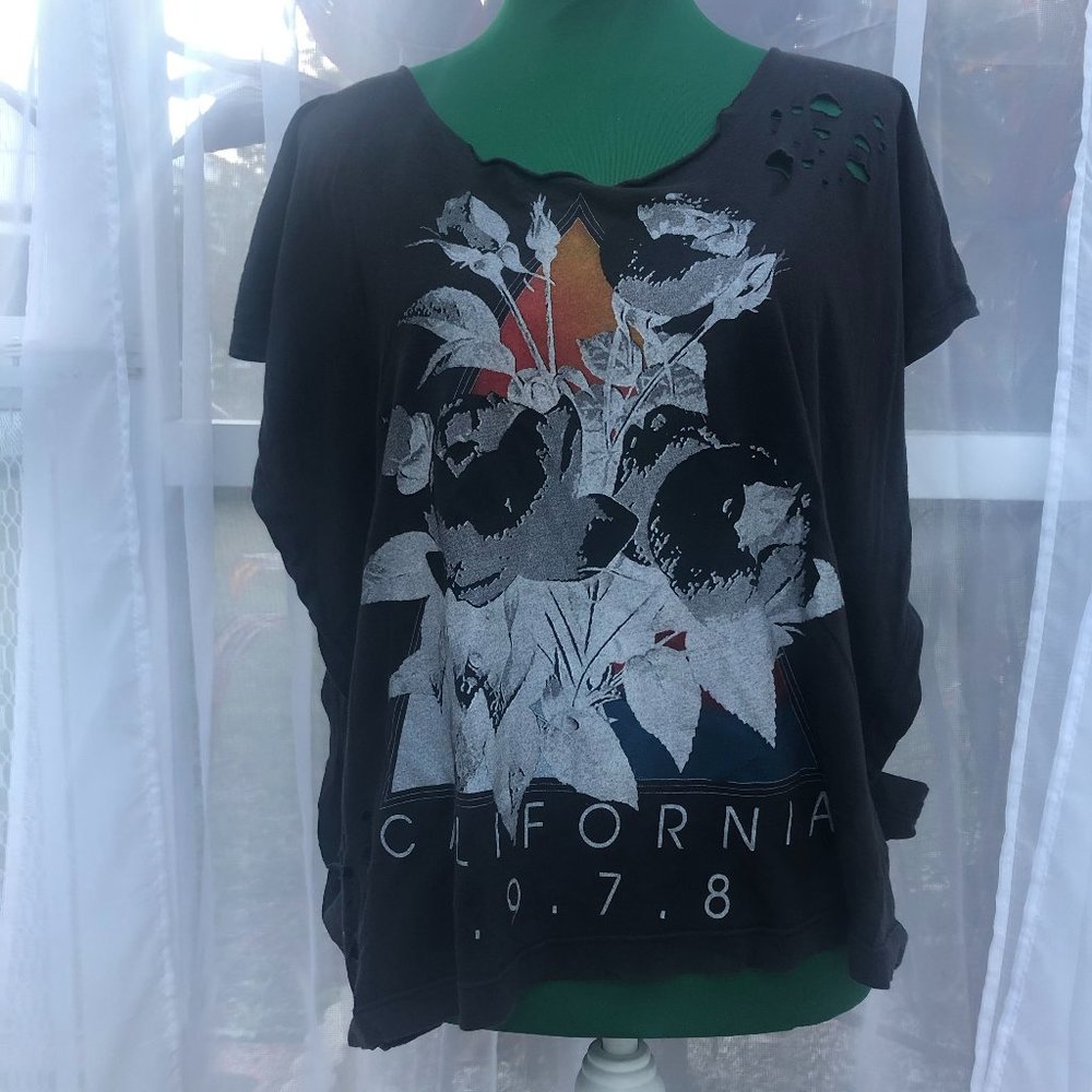 Rebel Yell Dark Gray Graphic Tee